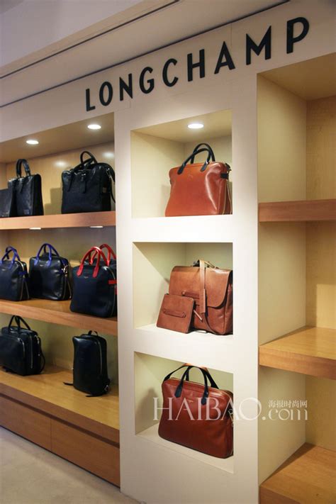 longchamp factory outlet.